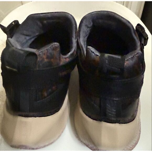 Nike Air Men's Huarache 20Y24 Patta Running Team Athletic Shoes Black Gray Sz 11 - Picture 12 of 13